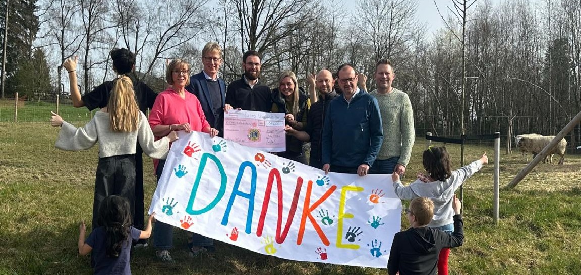 Scheckübergabe Haus Michael und Lions Club Wuppertal-Mitte